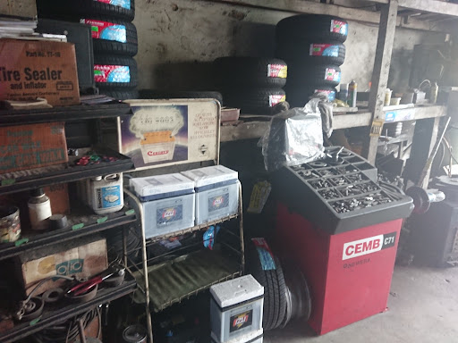 CHOP CHOON HIN Tyres & Batteries