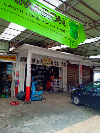 Chop Lian Huat Tyres & Battery Services